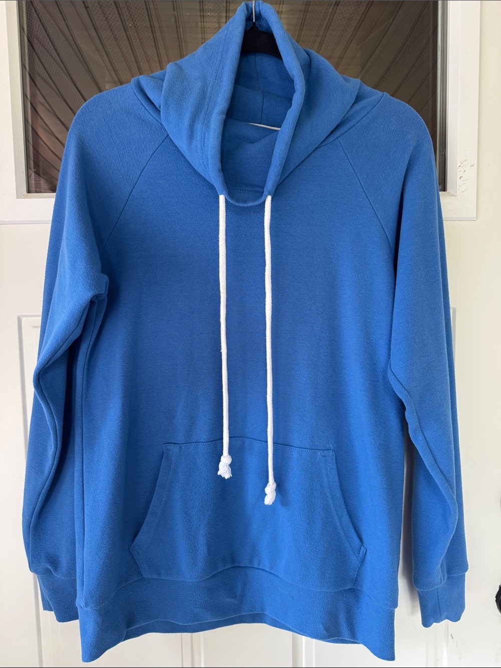 NWOT Blue oversized women’s size small Pullover Hoodie Sweater